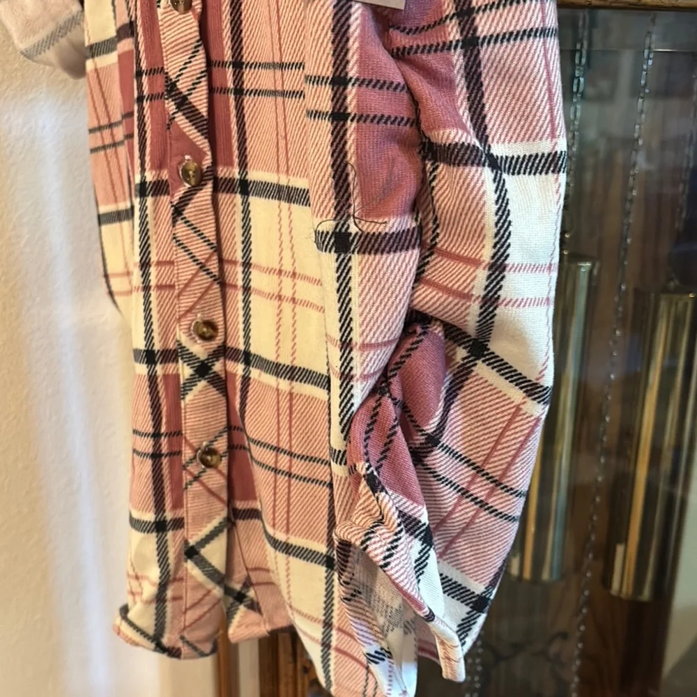 Pink Plaid Button-Up Maternity Shirt - Picture 4 of 4